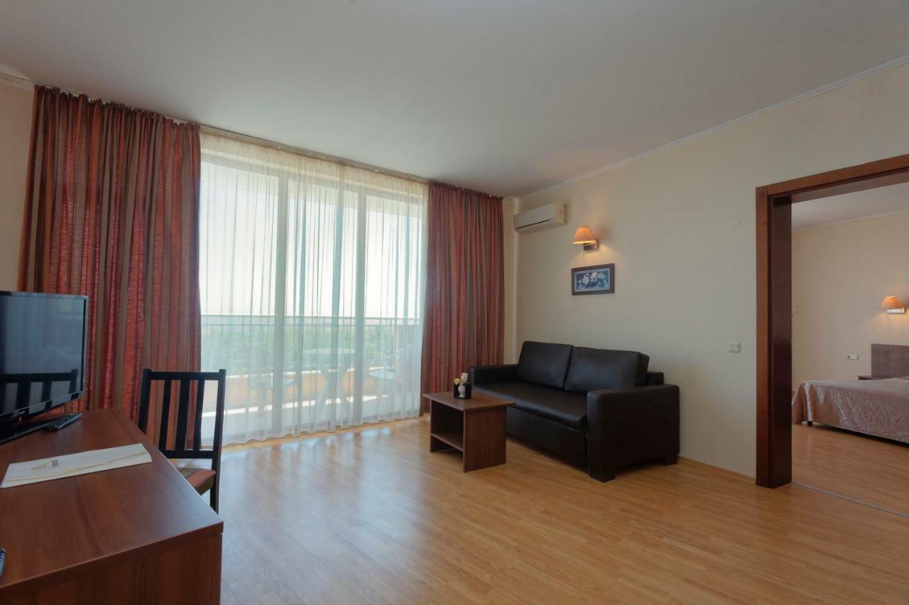 Hotel Central Golden Sands Exteriör bild