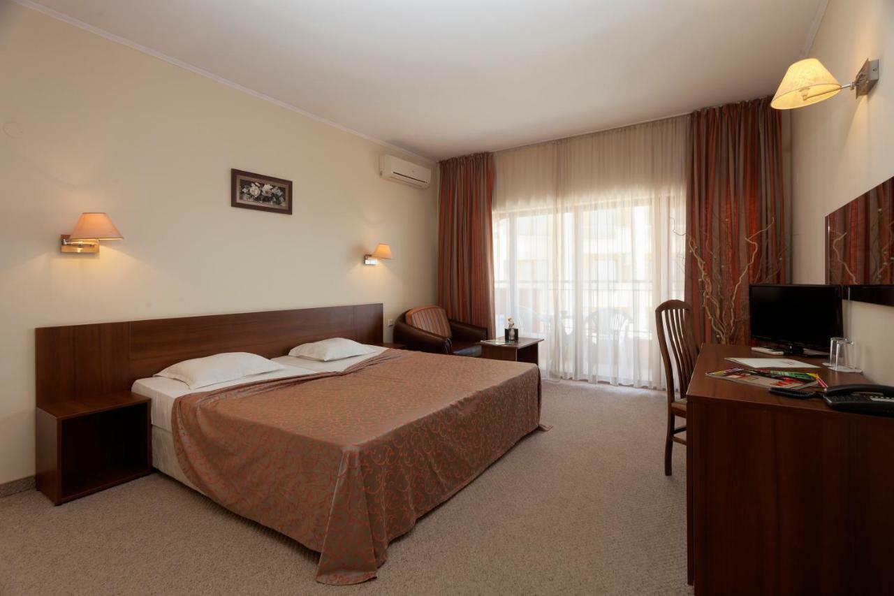 Hotel Central Golden Sands Exteriör bild